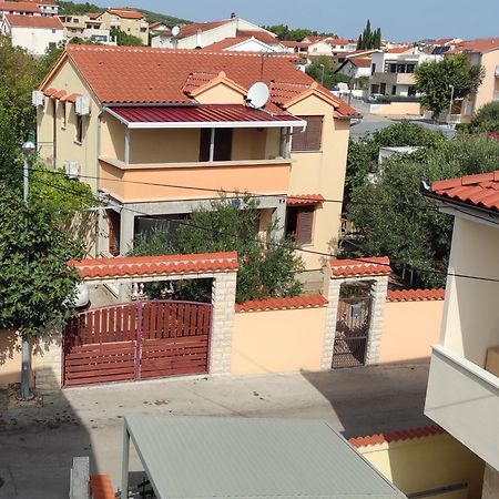 Studio Apartments Izabela Vodice Ngoại thất bức ảnh